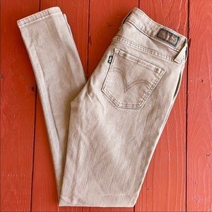 Gray Levi’s size 28
